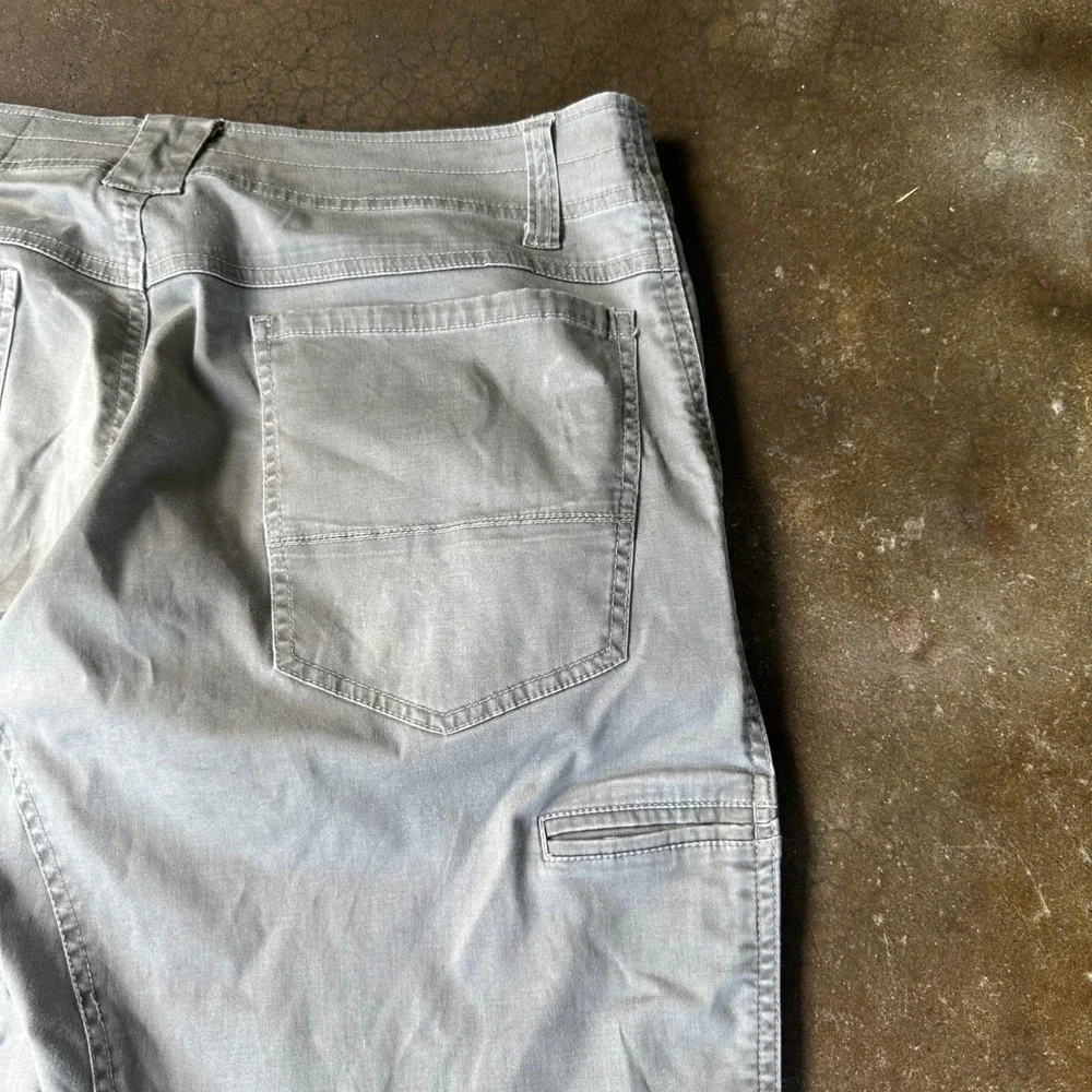 Kuhl Slackr Pants Mens 34x30 Gray Good Articulated Knee Wundura Fabric Hiking